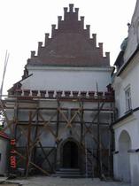 Prace remontowe nad kompleksem klasztornym