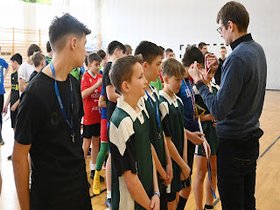 Dekanalny turniej ministrantów i lektorów w halowej piłce nożnej